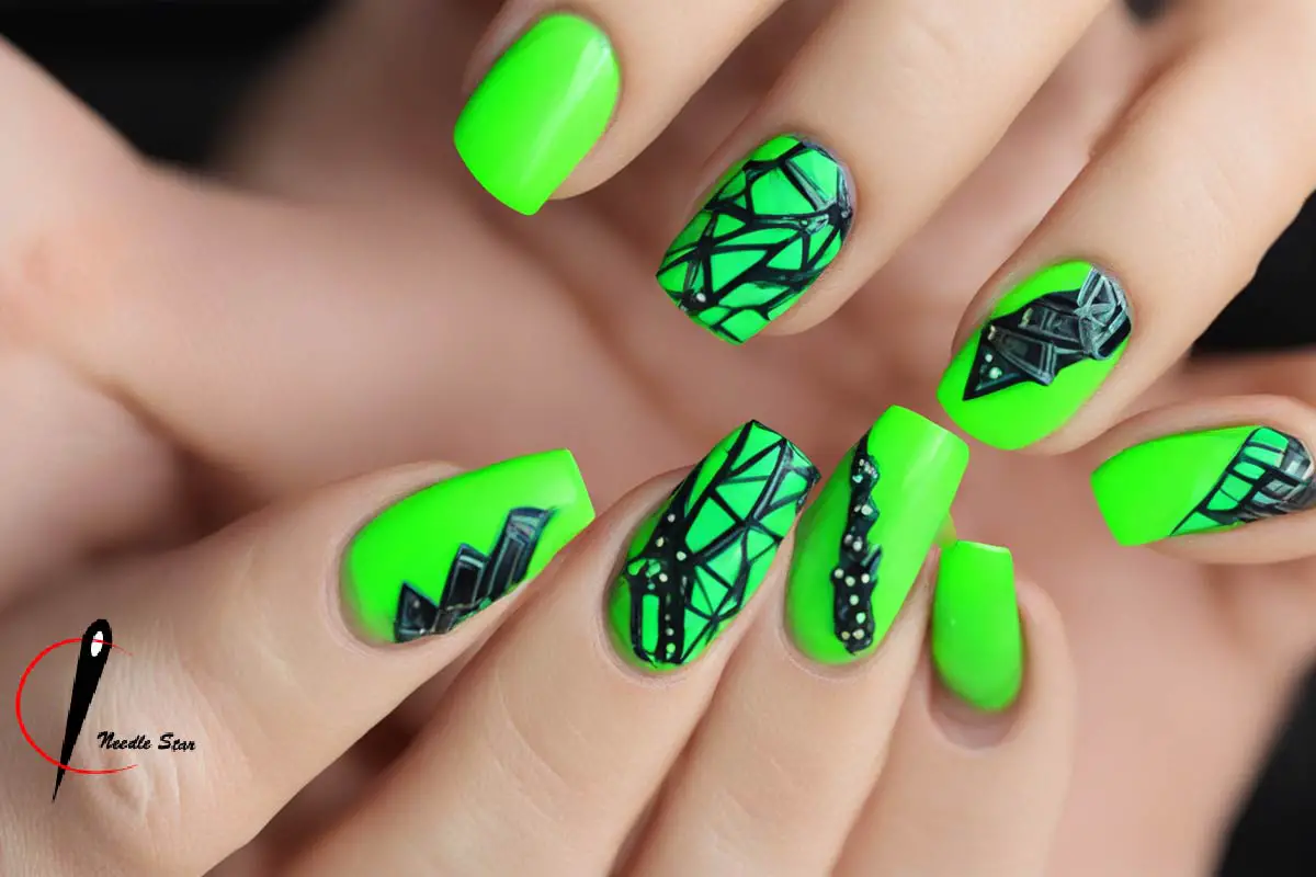 16+ Top Nail Colors for Your Teal Dress