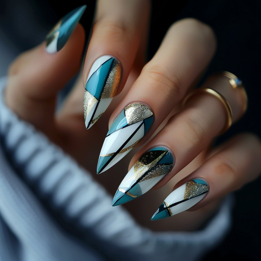 turquoise-nails
