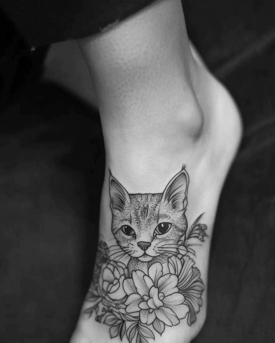 feet-tattoos-for-women